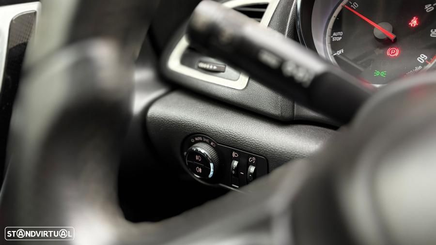 Opel Astra GTC 1.7 CDTi Black OPC Line S/S - 8