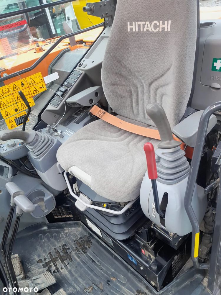 Hitachi ZX85USB-5A, 3149mtg, 2018r. szybkozłącze i 3 łyżki, BEZ DPF - 16