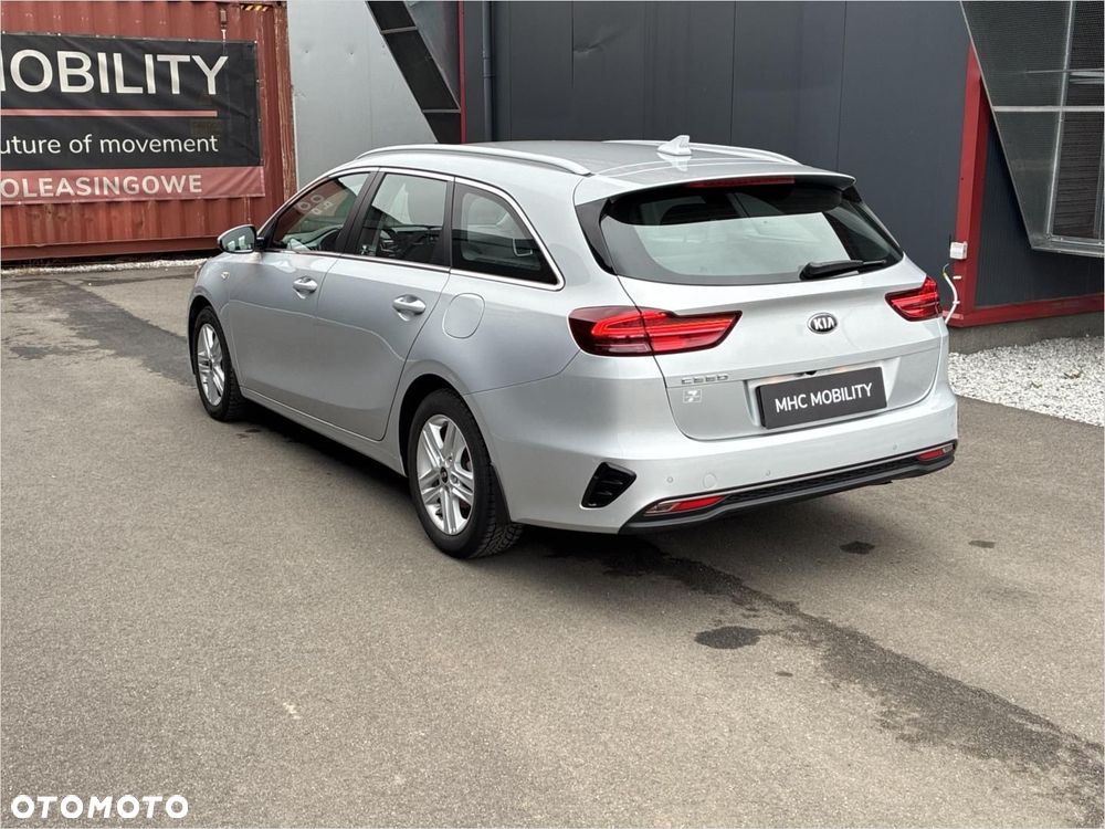Kia Ceed 1.5 T-GDI M DCT - 13