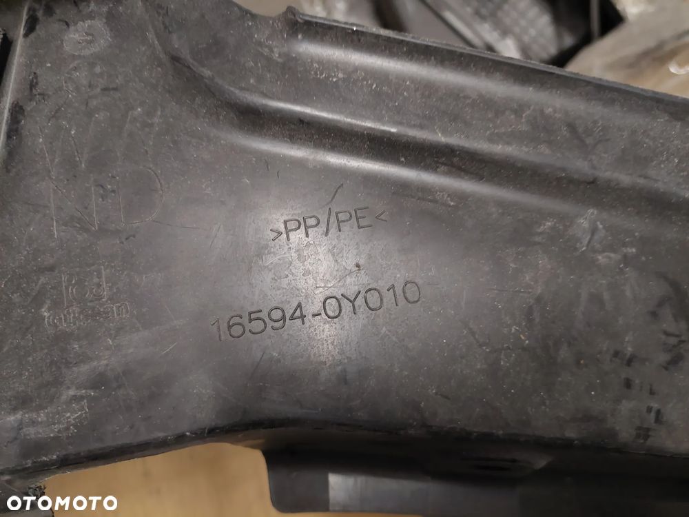 TOYOTA AURIS II 2 15 -19r OSŁONA PASA PRZEDNIEGO NA CHŁODNICE 16594-0Y010  RAF-AUTO CZĘŚCI - 3