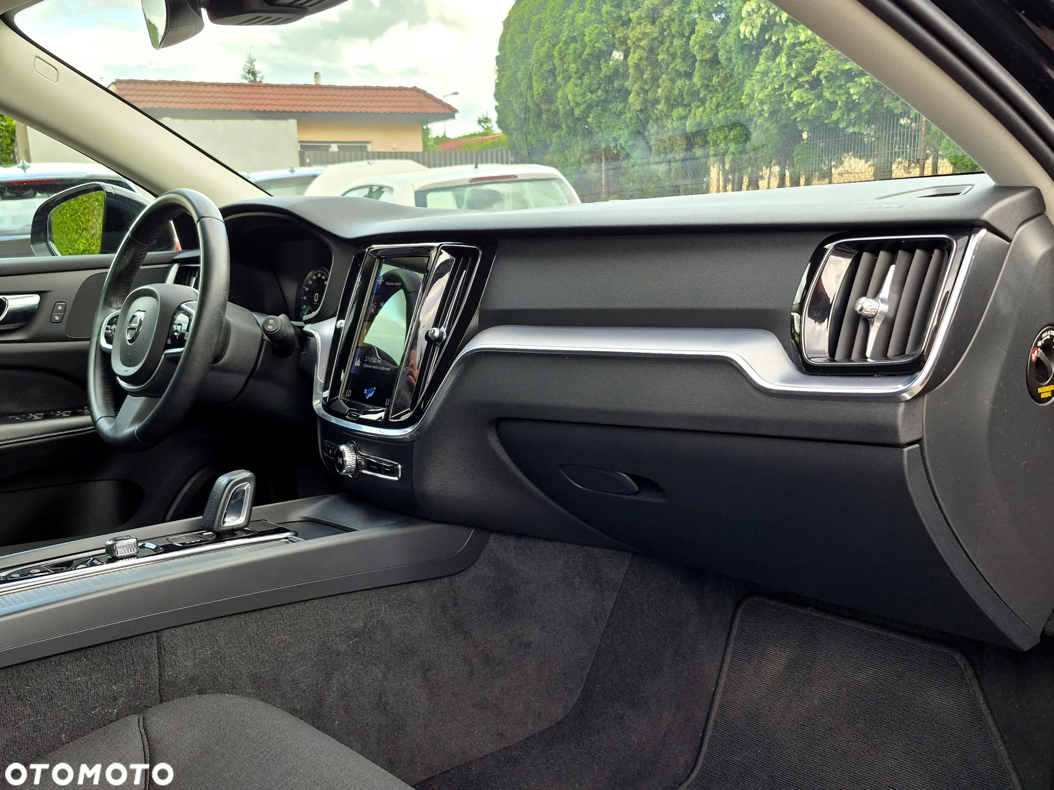 Volvo V60 Cross Country Plus B5 B AWD - 16