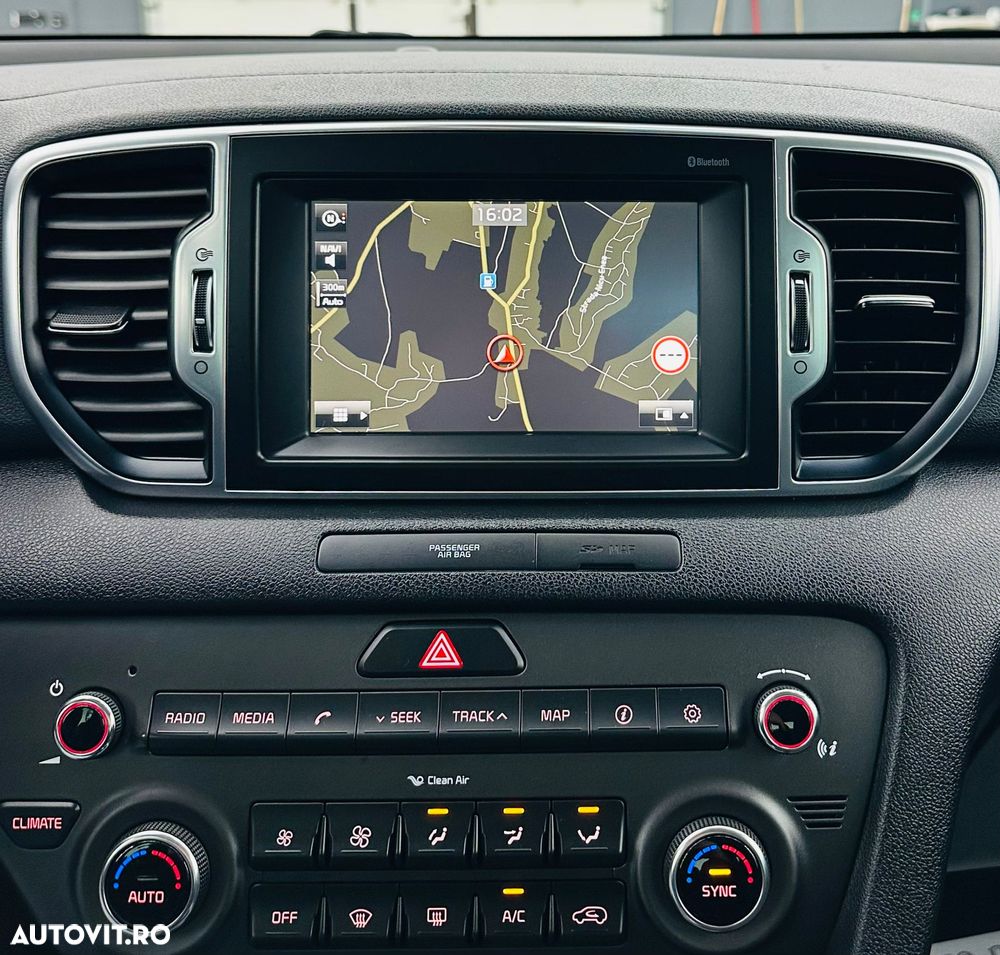 Kia Sportage 1.6 GDI 2WD DREAM-TEAM EDITION - 25