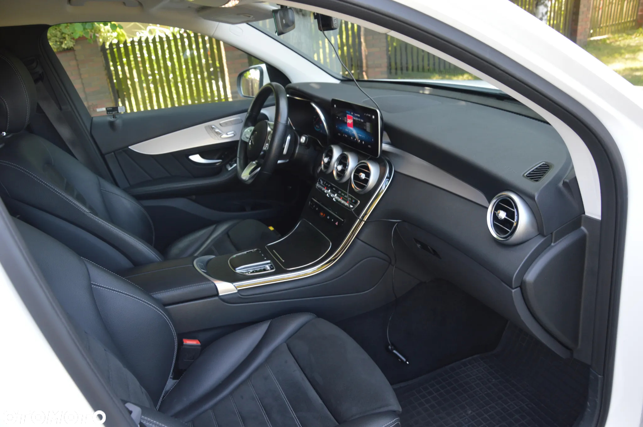 Mercedes-Benz GLC 200 d 4-Matic Business Edition - 11