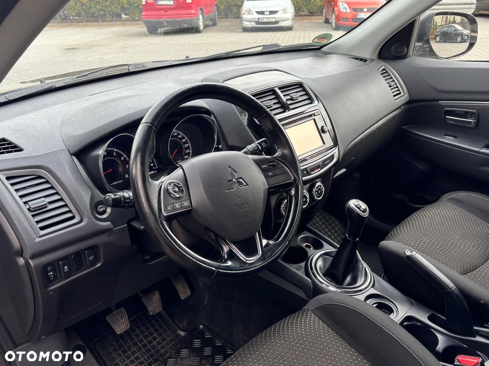 Mitsubishi ASX 1.6 Instyle - 22