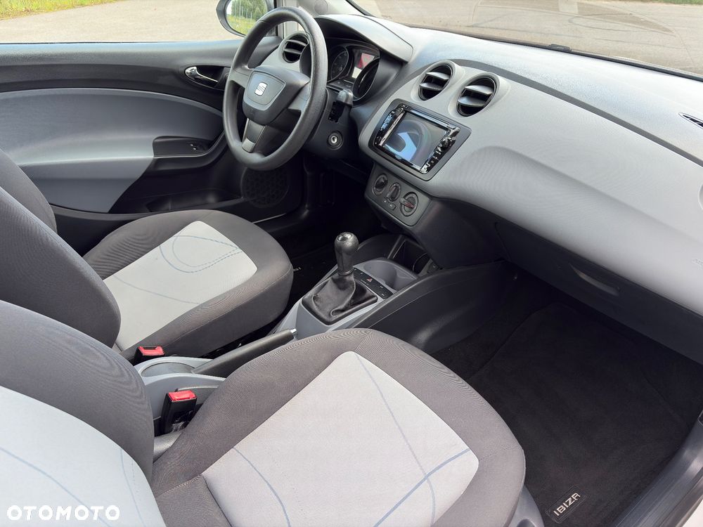 Seat Ibiza SC 1.4 16V Sport - 11