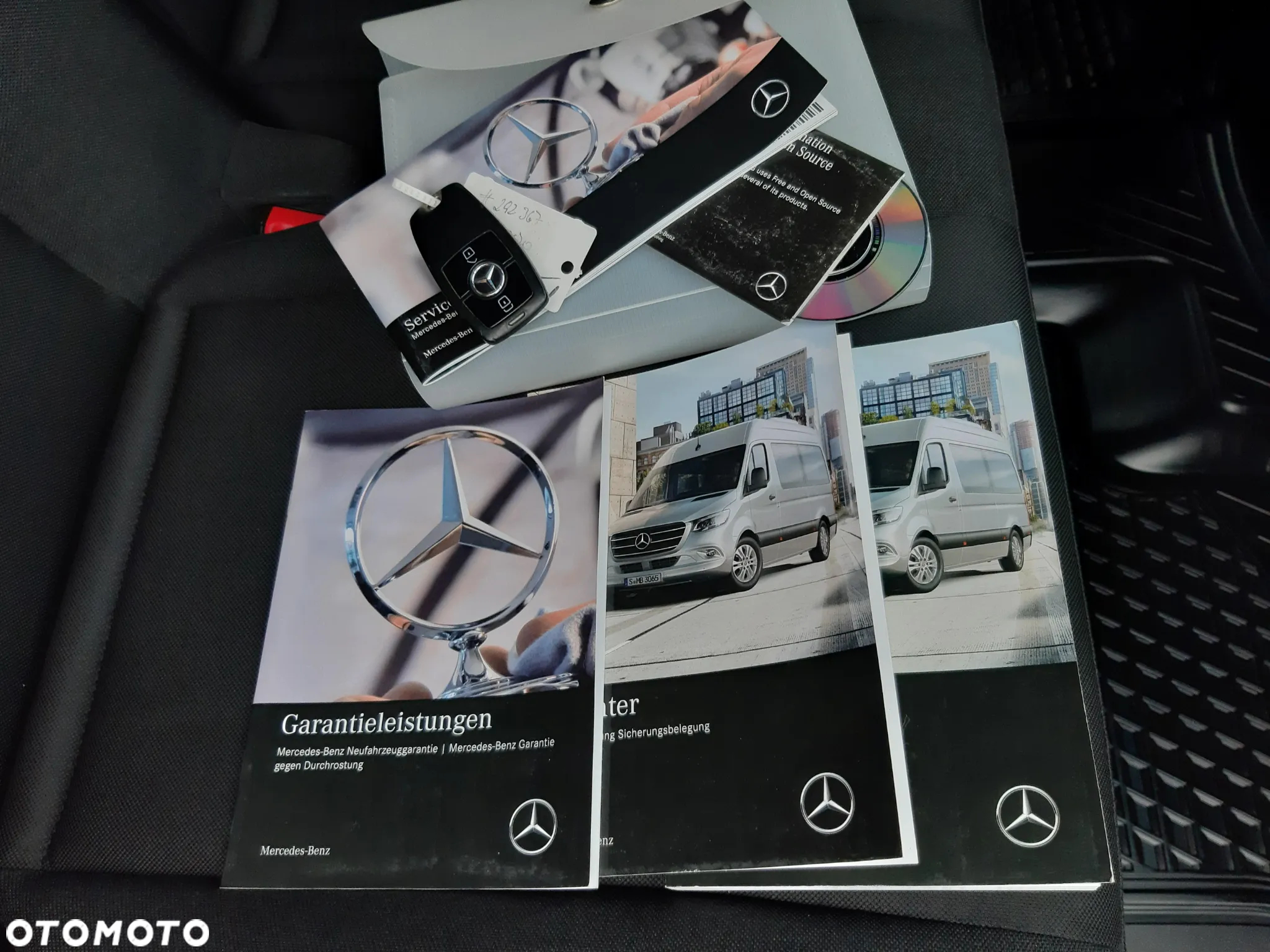 Mercedes-Benz Sprinter - 38