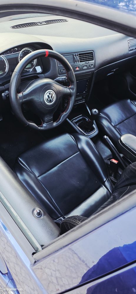 VW Bora 1.9 TDi Highline - 6