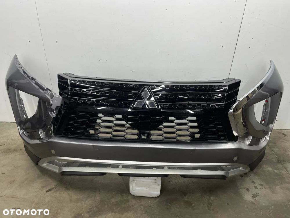 Zderzak przedni Mitsubishi Eclipse Cross 20r.- LIFT przód 6400K954ZZ - 2