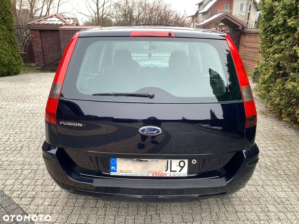 Ford Fusion 1.6 Elegance - 9