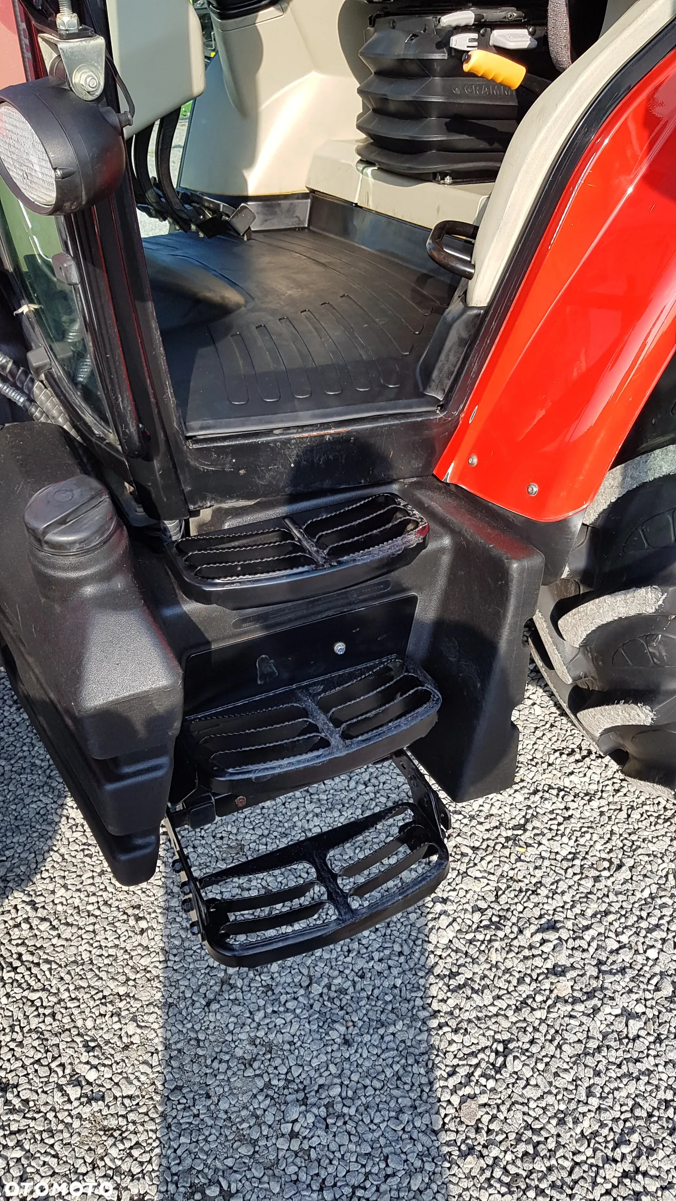 Massey Ferguson 5609 Dyna 4 TUR 2014R - 12