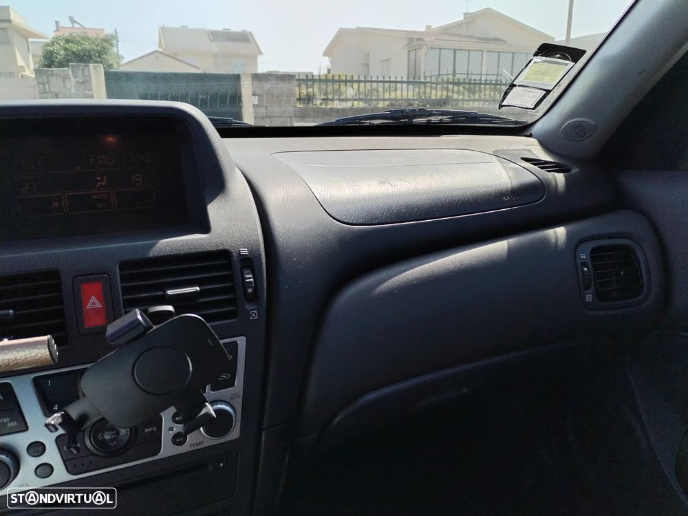 Nissan Almera - 9