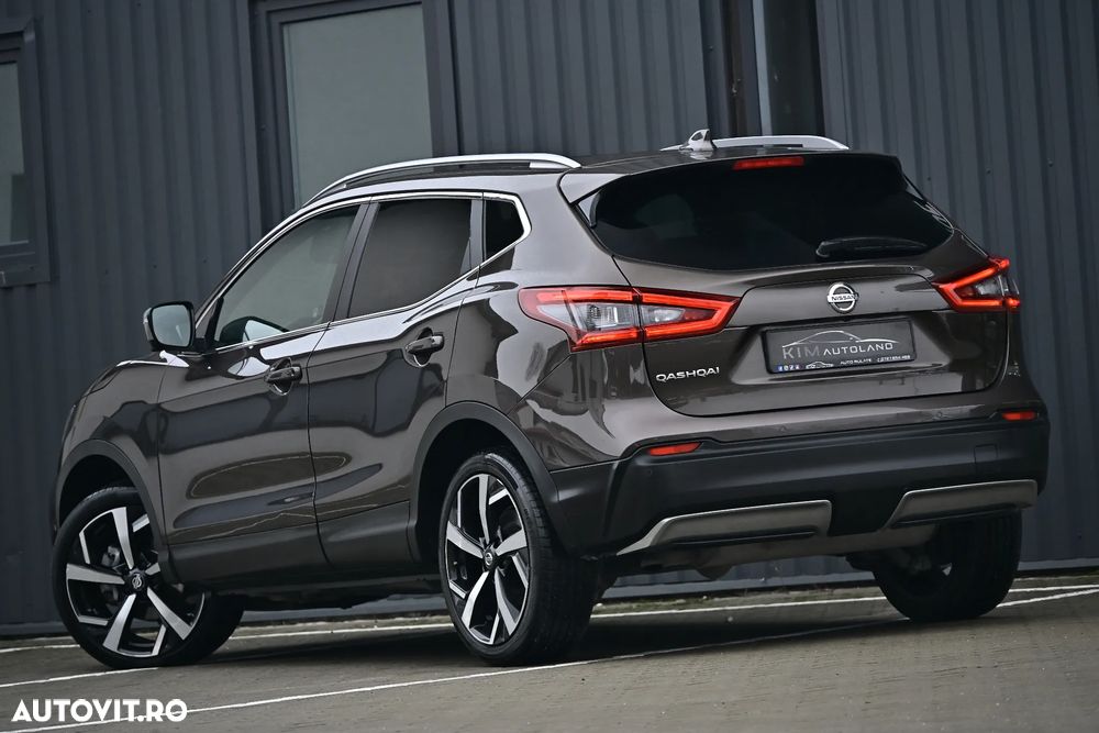 Nissan Qashqai 1.6 DCI Xtronic TEKNA+ - 6