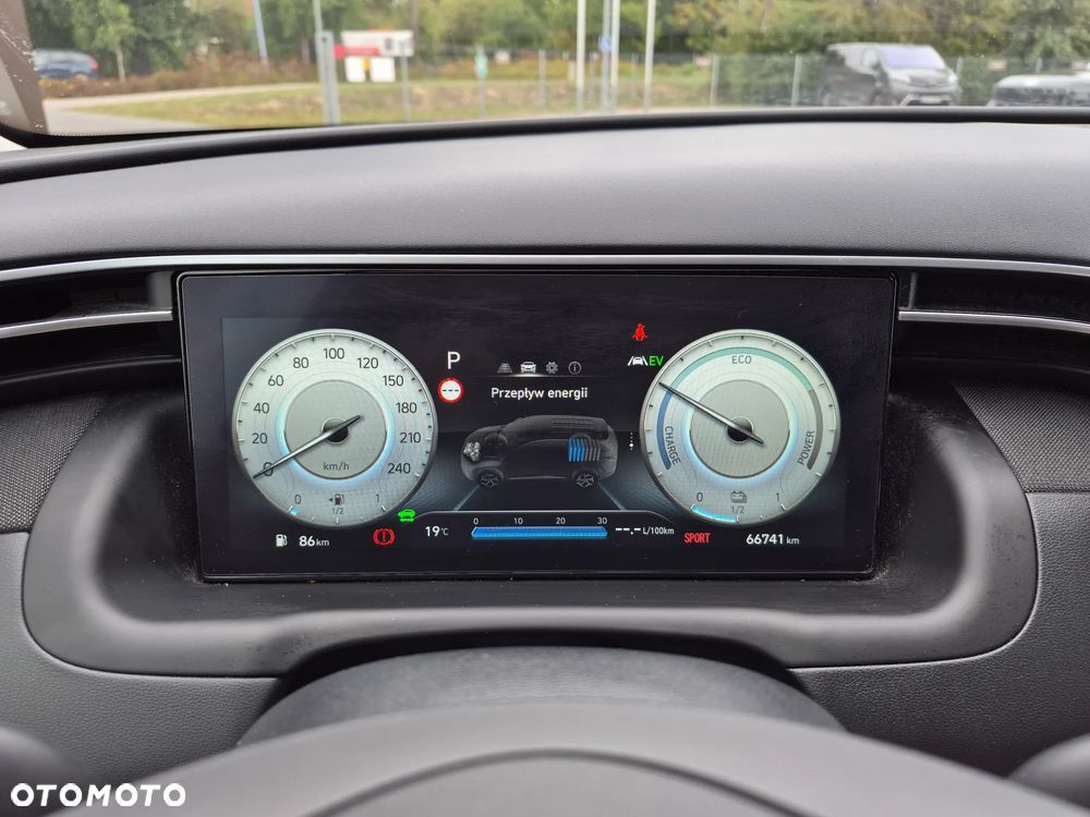 Hyundai Tucson 1.6 T-GDi HEV Smart 2WD - 22