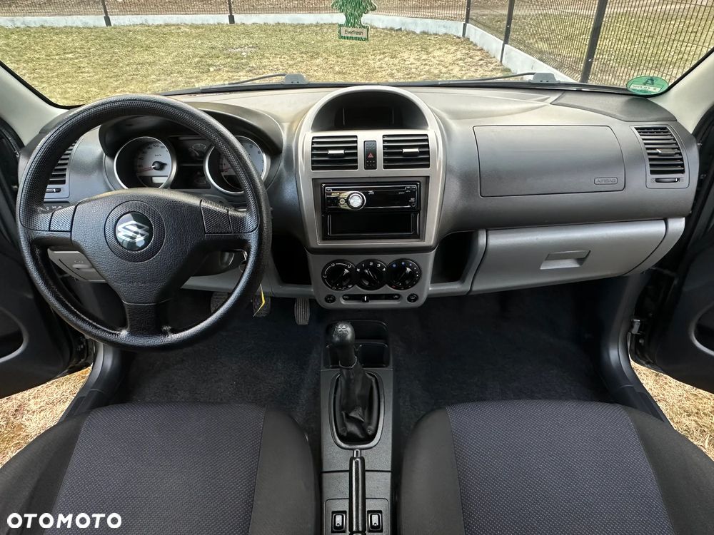 Suzuki Ignis - 23