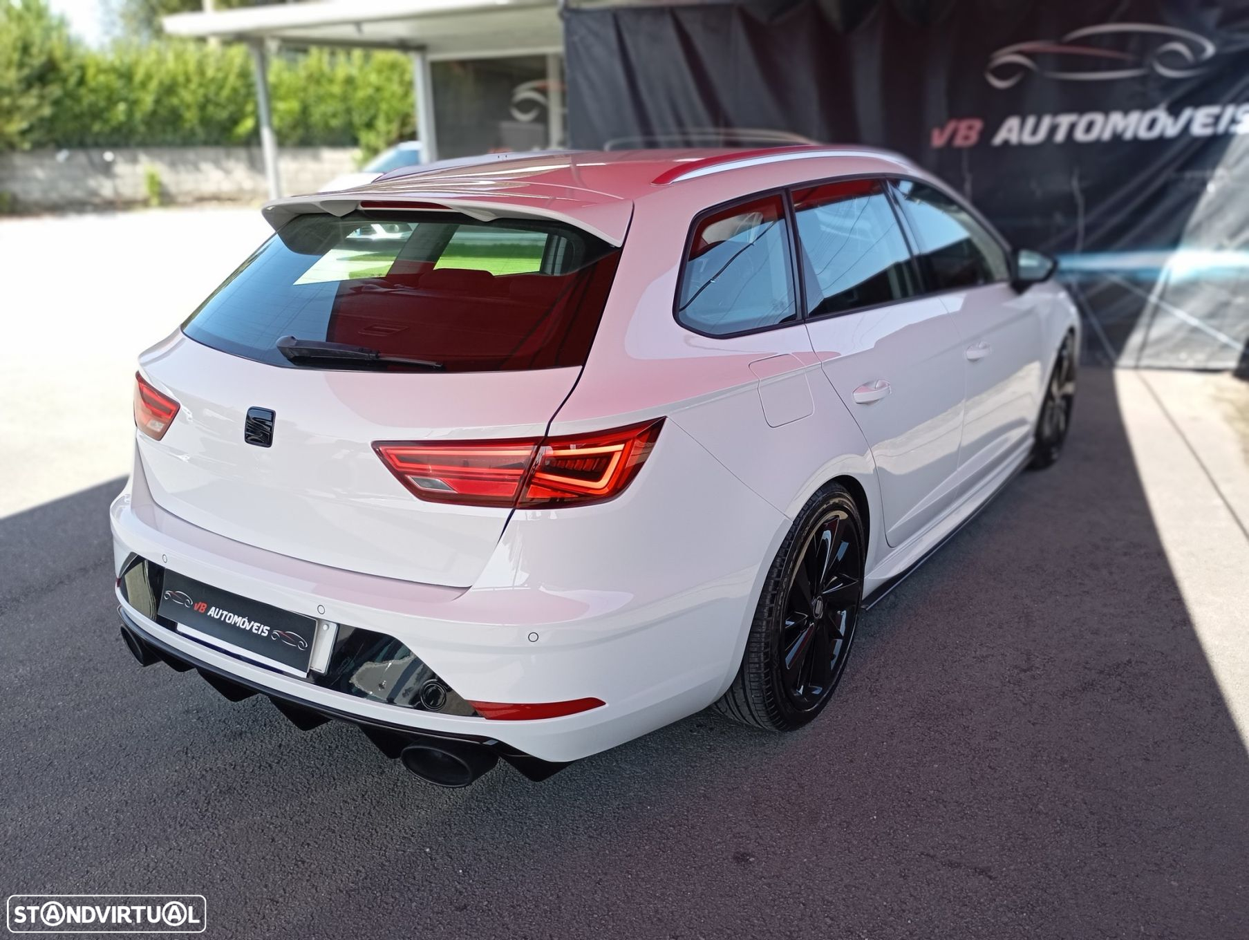 SEAT Leon ST 1.6 TDI FR S/S - 26