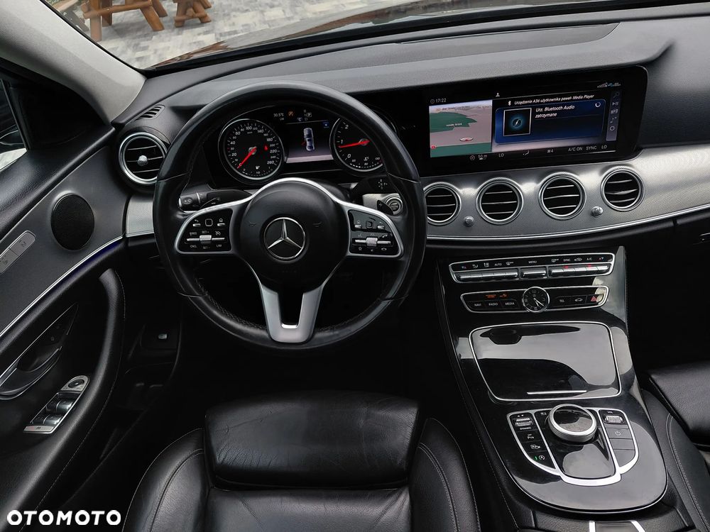 Mercedes-Benz Klasa E 200 d 9G-TRONIC Avantgarde - 24