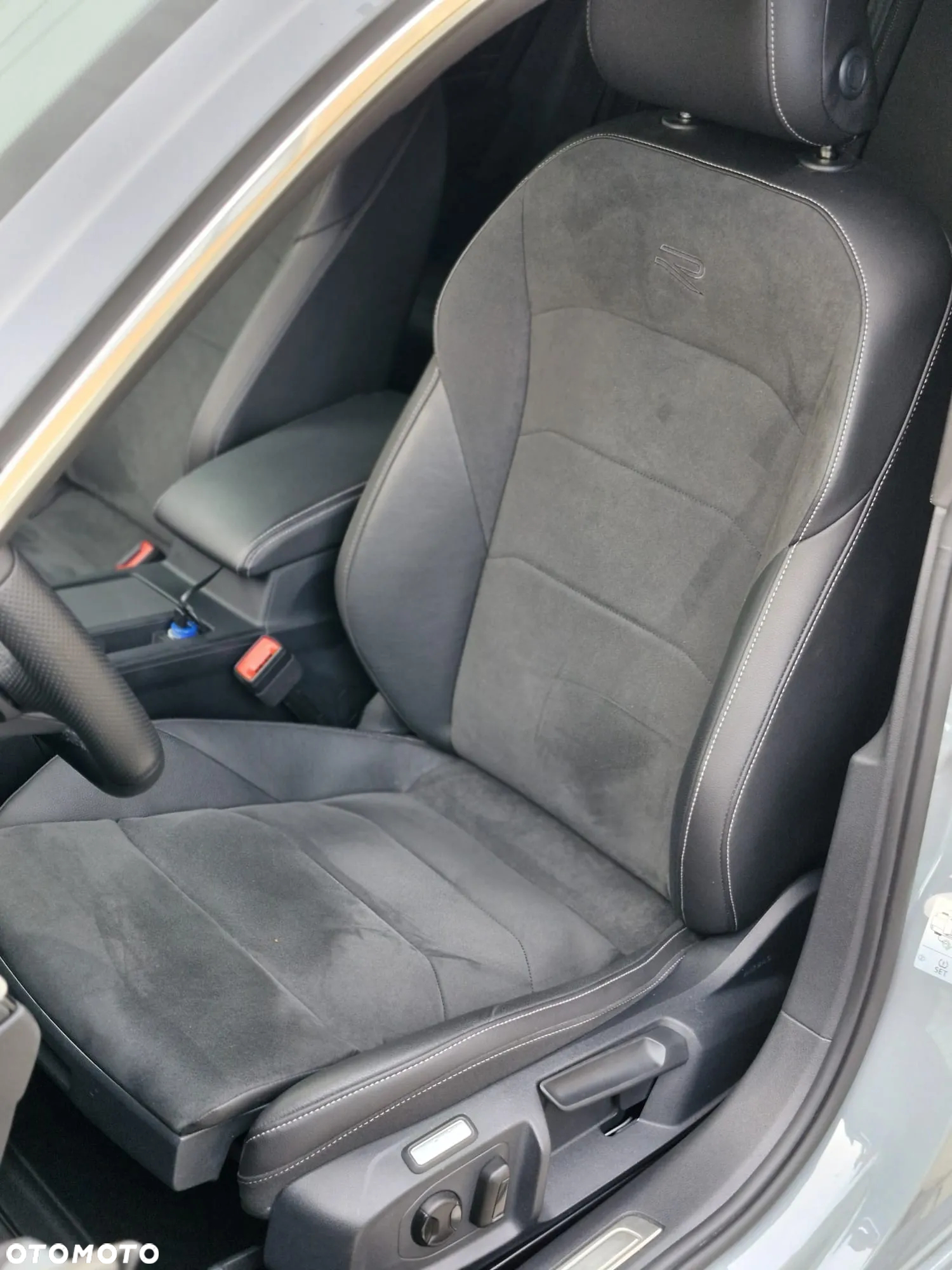 Volkswagen Arteon 2.0 TSI R-Line DSG - 20