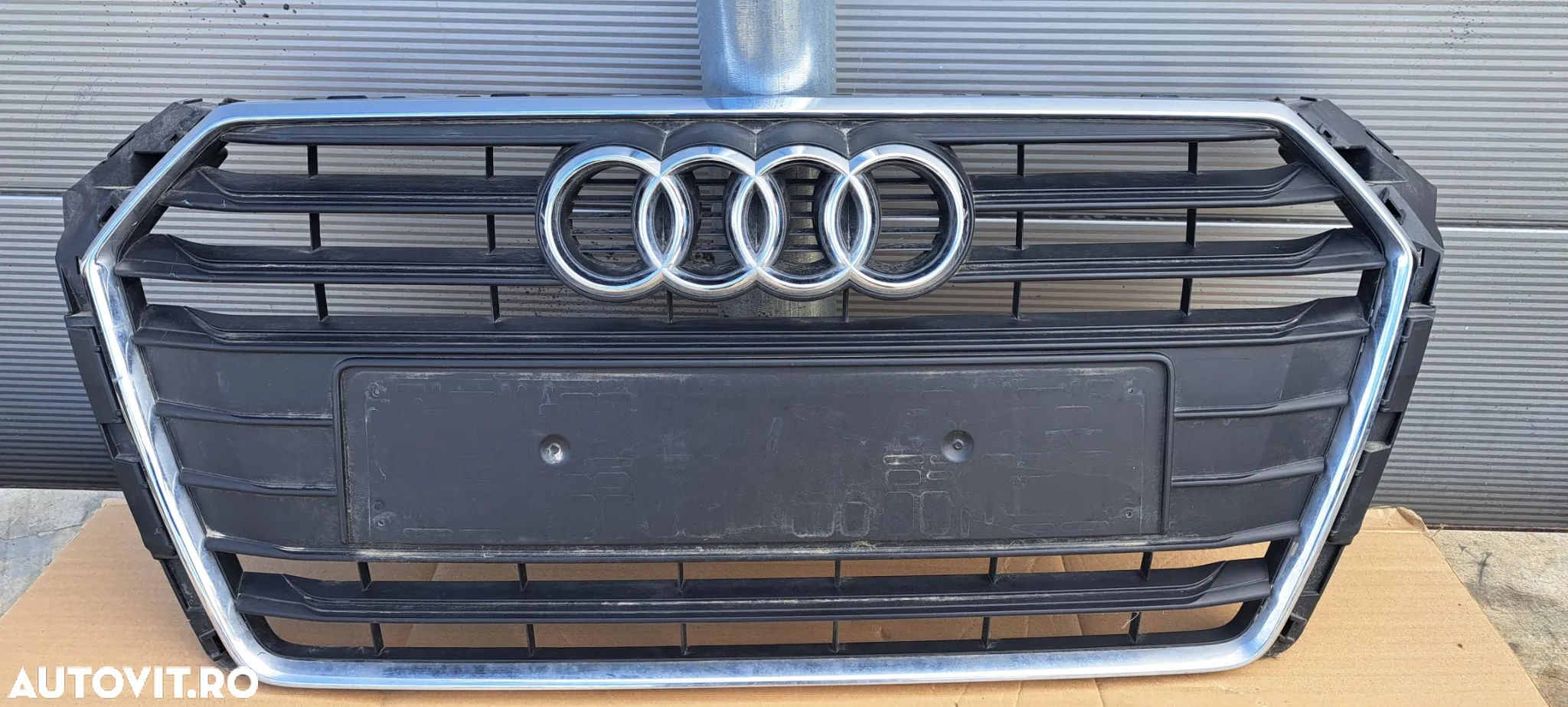Grila Centrala Audi A4 b9 - 1