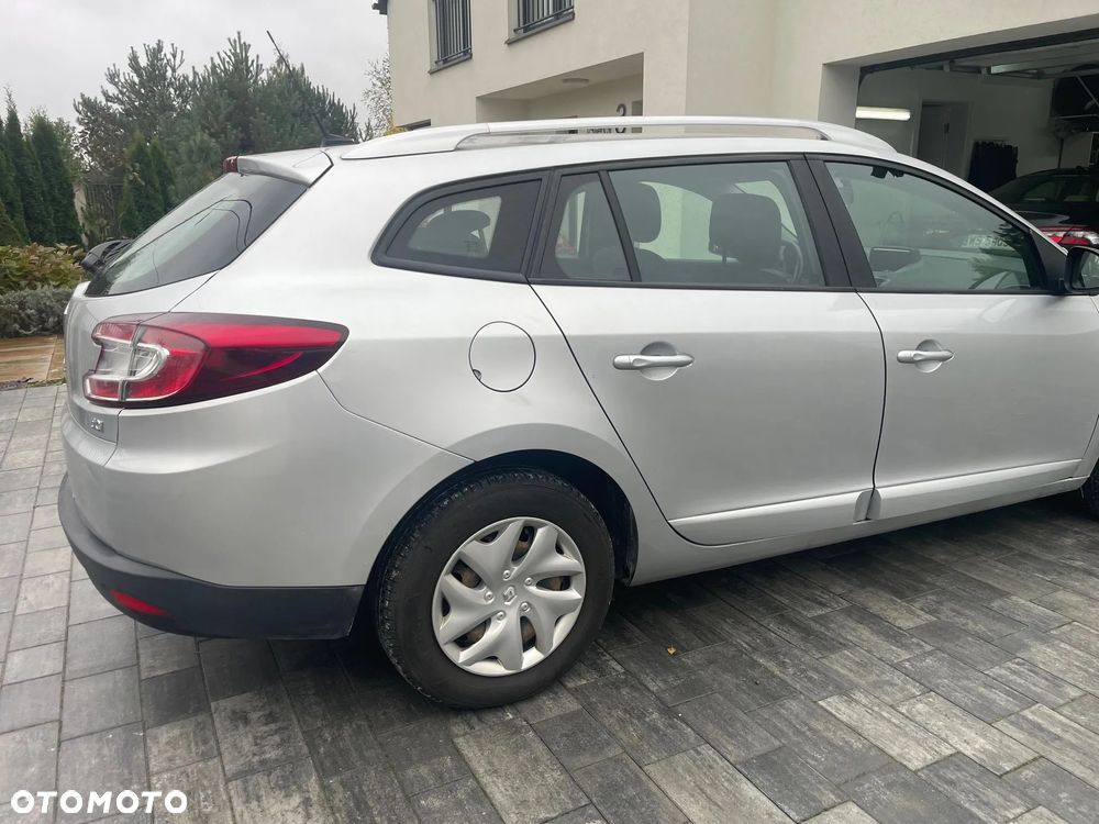 Renault Megane 1.5 dCi Life - 6