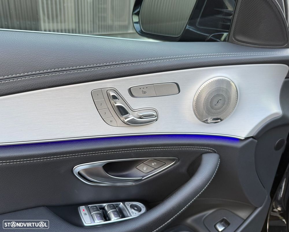 Mercedes-Benz E 300 de 9G-TRONIC AMG Line - 13