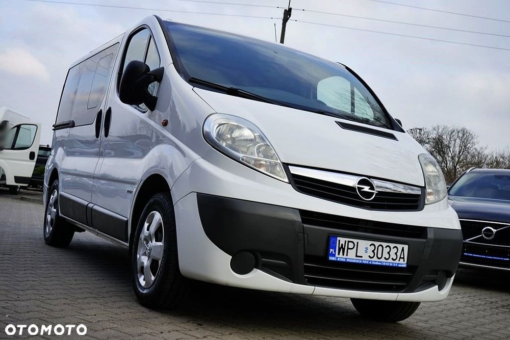 Opel Vivaro - 2