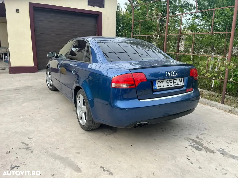 Audi A4 2.0 TDI Avant - 6