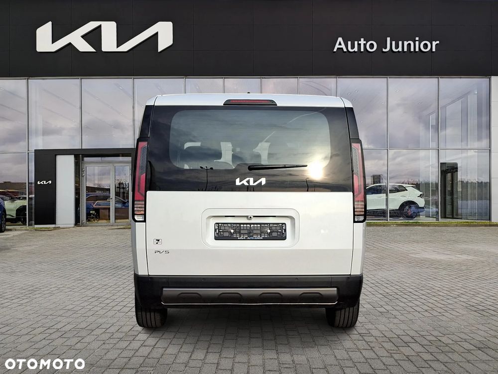 Kia PV5 - 4