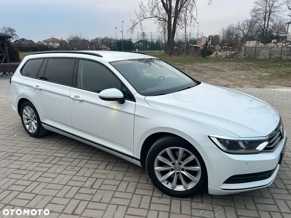 Volkswagen Passat - 3