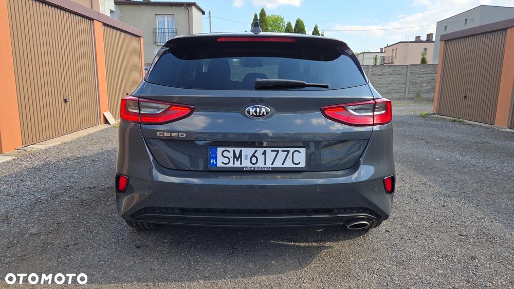 Kia Ceed 1.5 T-GDI Business Line - 4