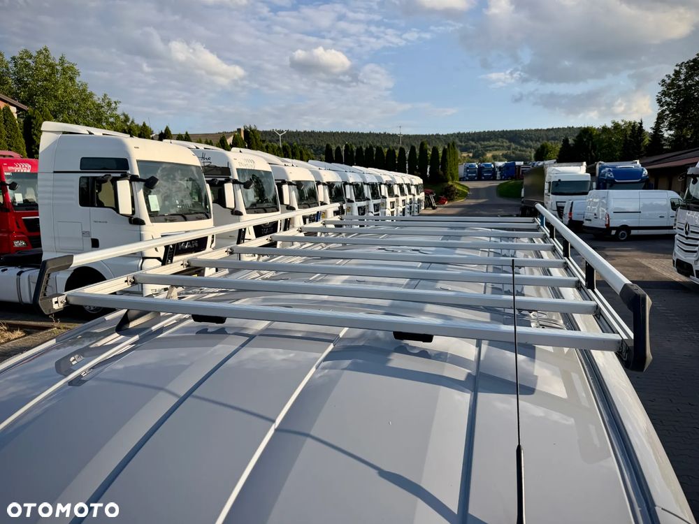 Ford TRANSIT L3H2 AUTOMAT / 6 OSÓB / SALON POLSKA / BEZWYPADKOWY / 2.0 130KM / LEASING / KREDYT - 33