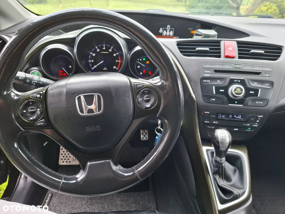 Honda Civic 1.4 Sport - 14