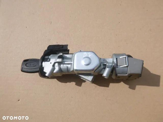 ZESTAW STARTOWY FORD FOCUS MK2 1.6 - 31