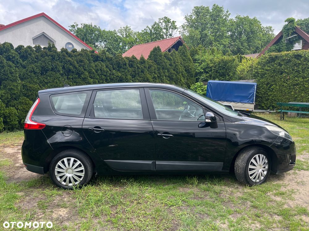 Renault Scenic 1.9 dCi Confort Privilege - 7
