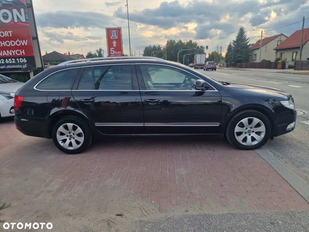 Skoda Superb 2.0 TDI Elegance - 8