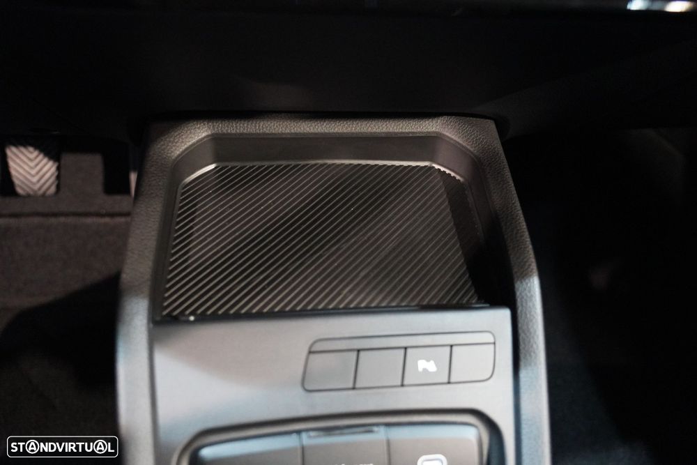 Kia Stonic 1.0 T-GDi Tech - 24