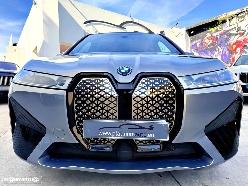 BMW iX xDrive 50 Pack Desportivo - 59
