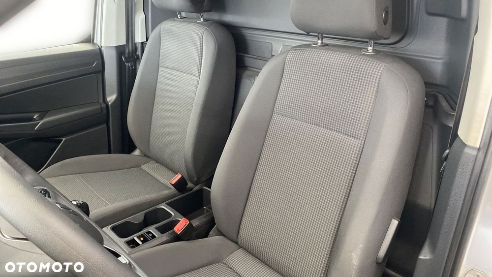 Volkswagen Caddy - 11