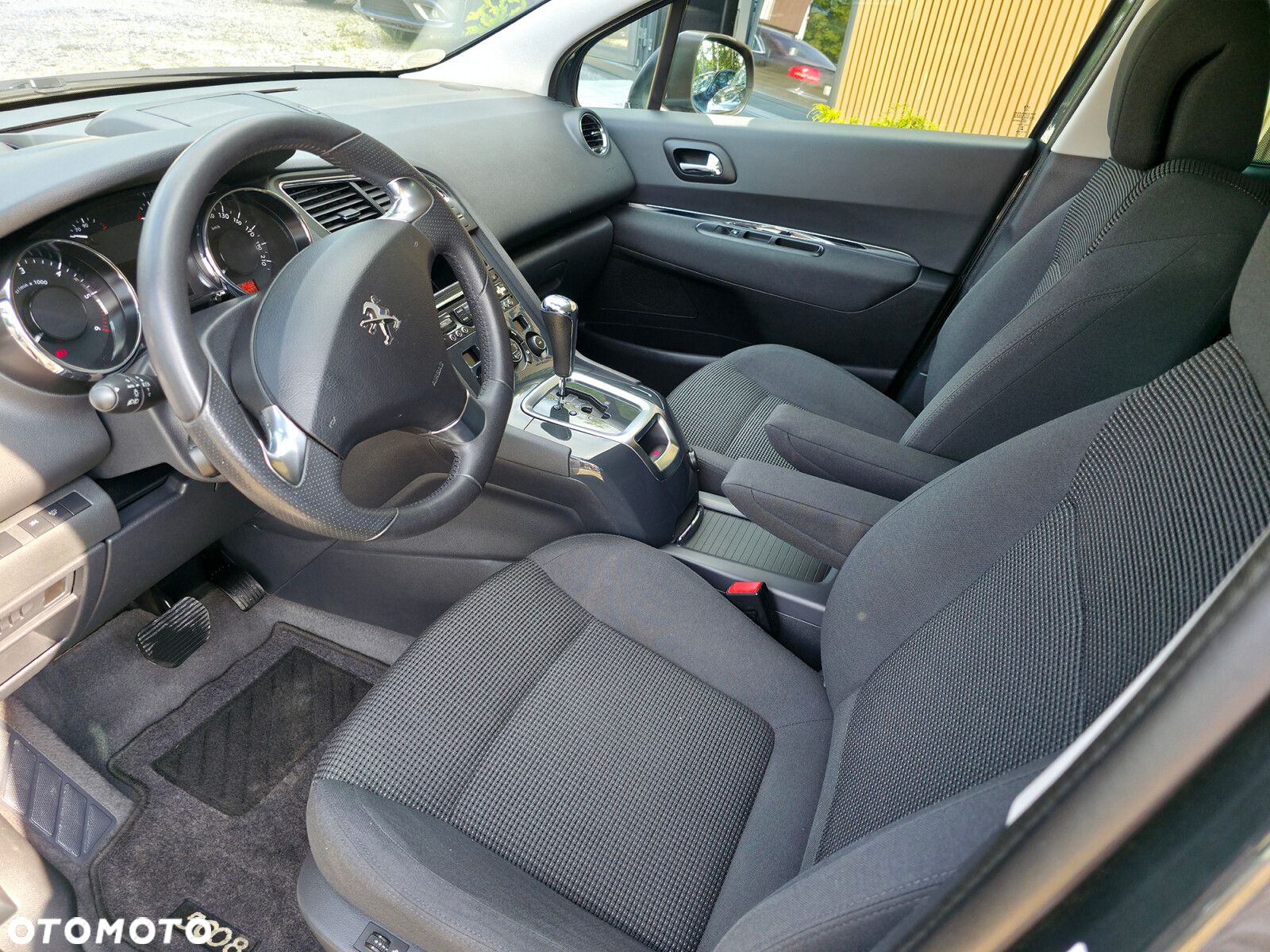 Peugeot 5008 - 9