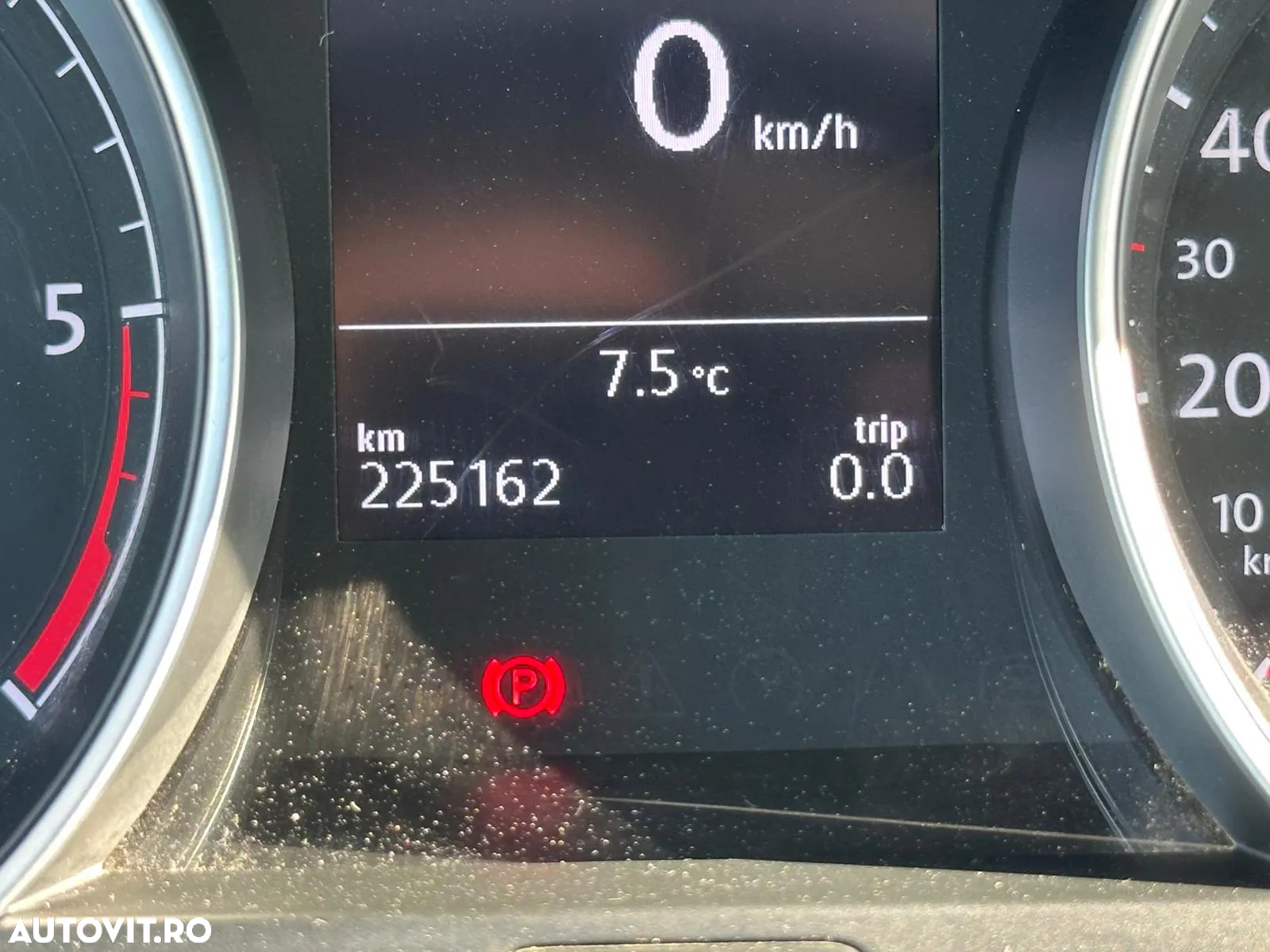 Volkswagen Golf 1.6 TDI Comfortline - 27