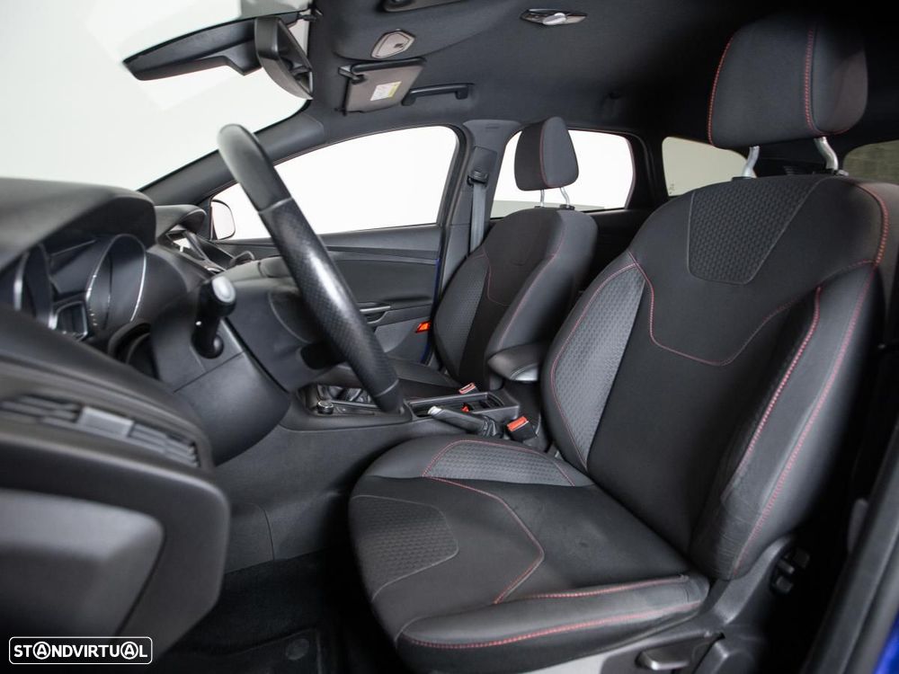 Ford Focus SW 1.5 TDCi ST-Line - 7