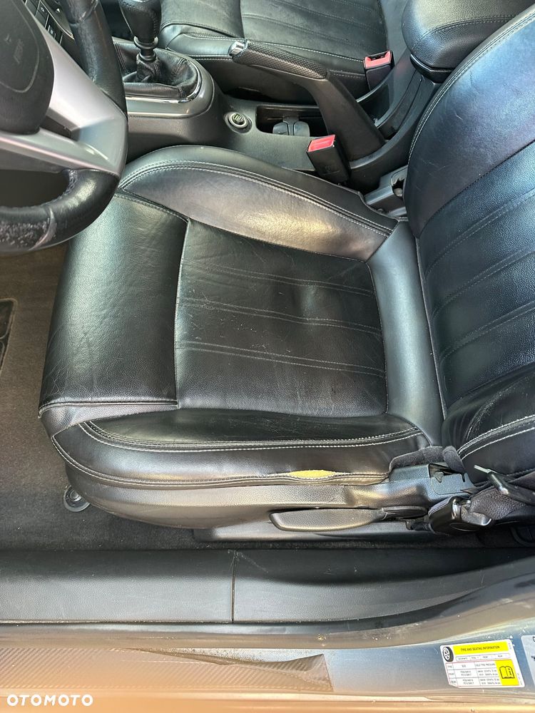 Chevrolet Cruze - 11