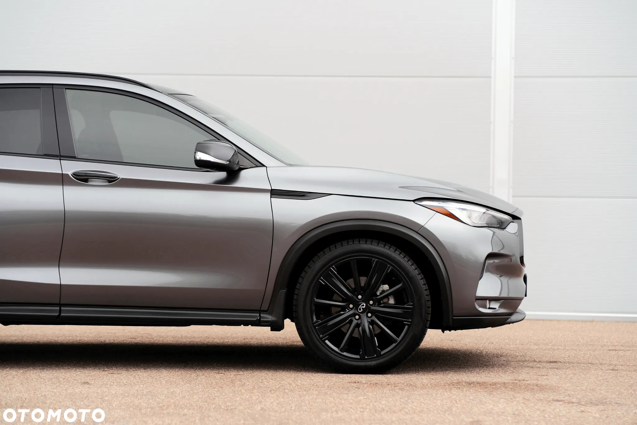 Infiniti QX50 - 10