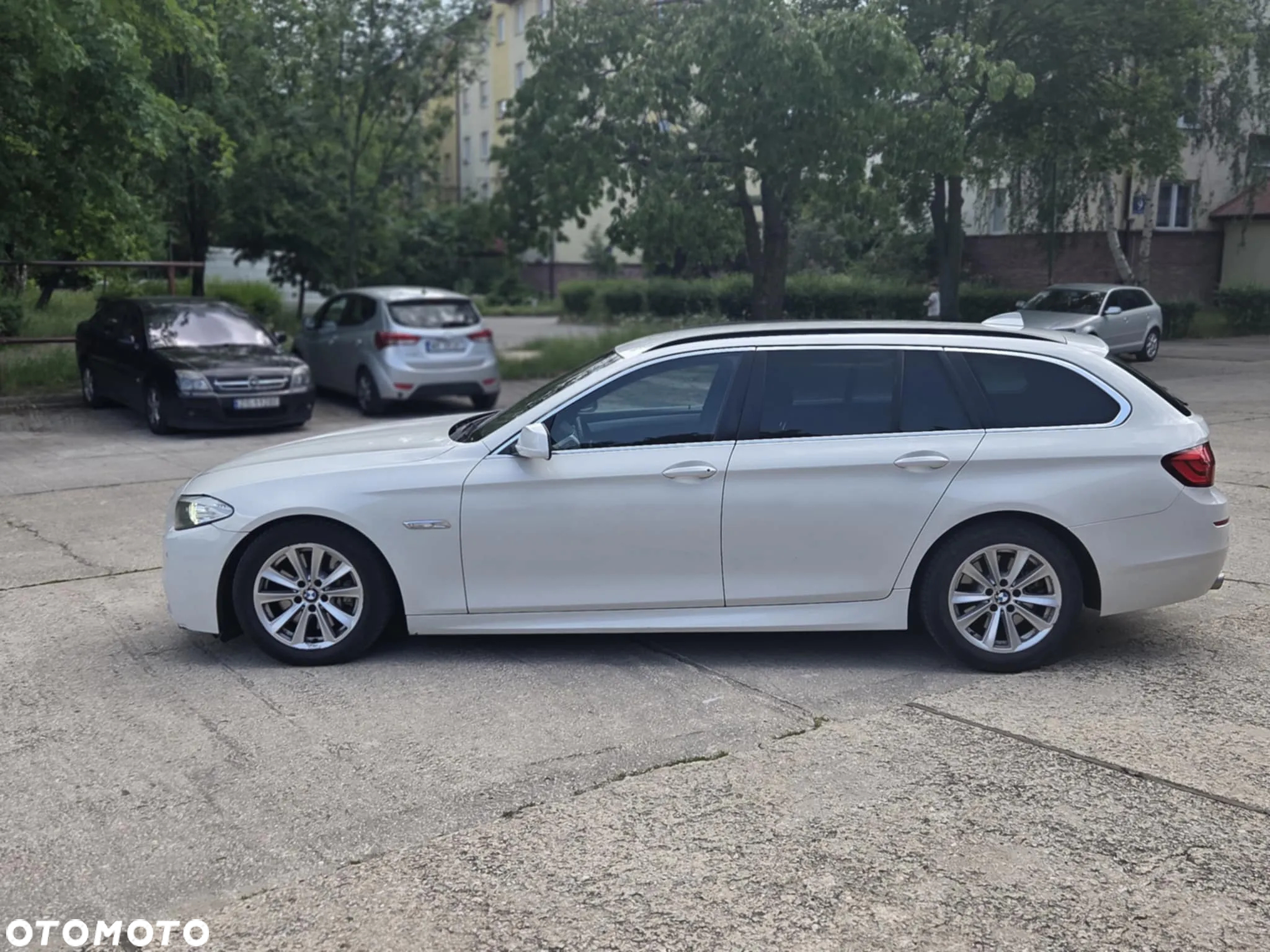 BMW Seria 5 - 16