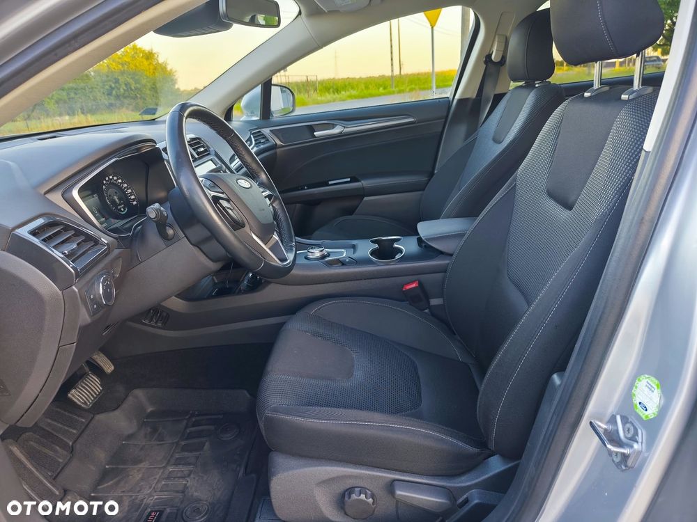 Ford Mondeo - 18