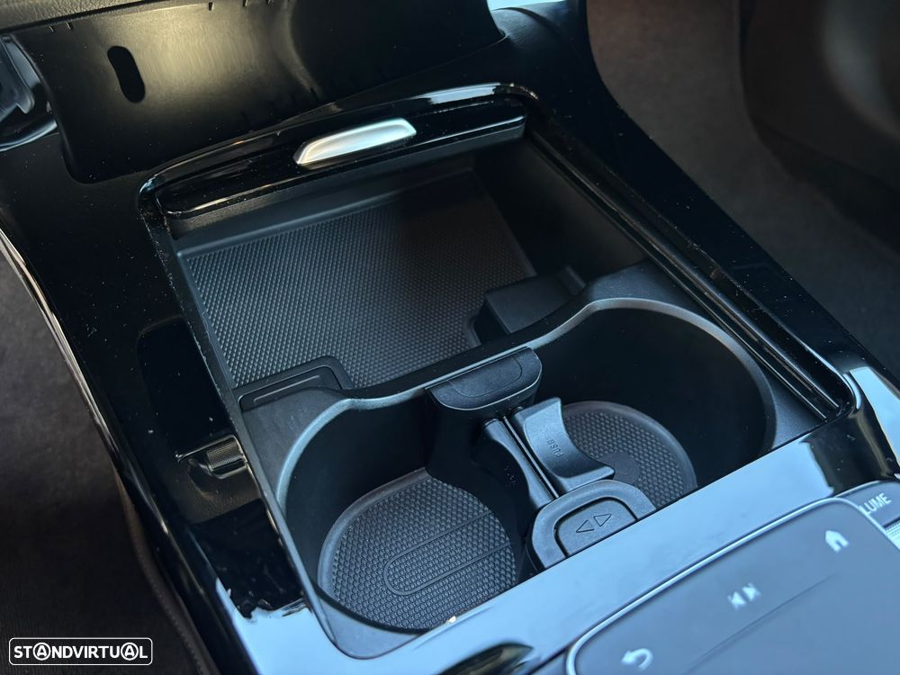 Mercedes-Benz A 200 Limousine Progressive Aut. - 16