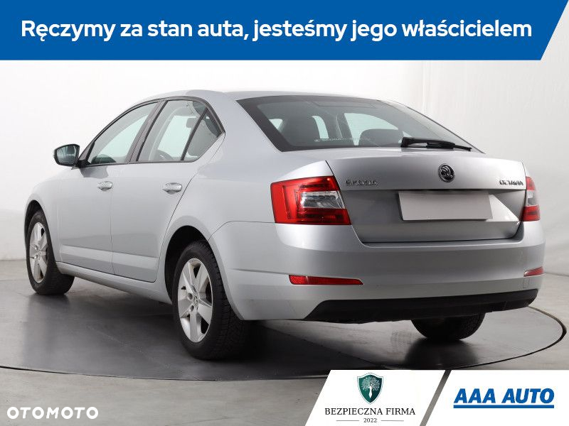 Skoda Octavia - 5