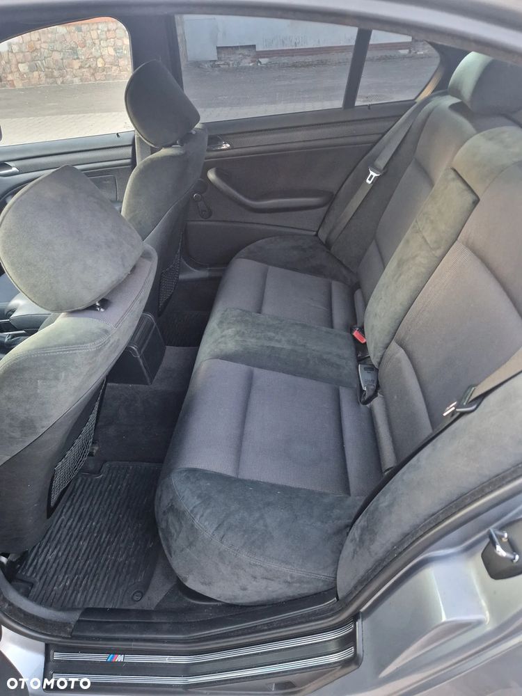 BMW Seria 3 320i - 14