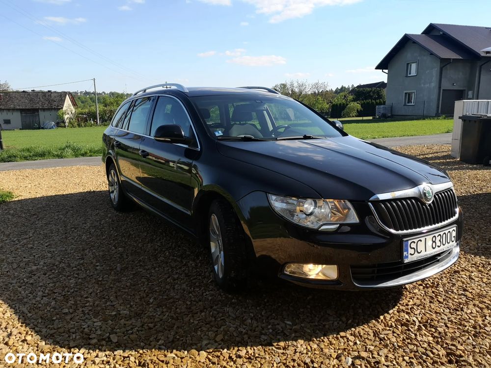 Skoda Superb 2.0 TDI Ambition DSG - 2