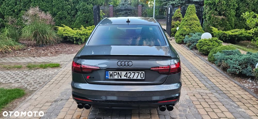 Audi S4 Limousine - 13
