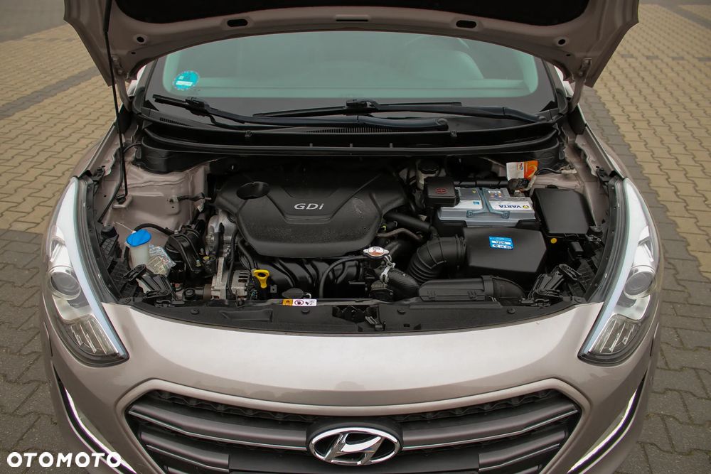 Hyundai i30 1.6 GDI DCT Premium - 39